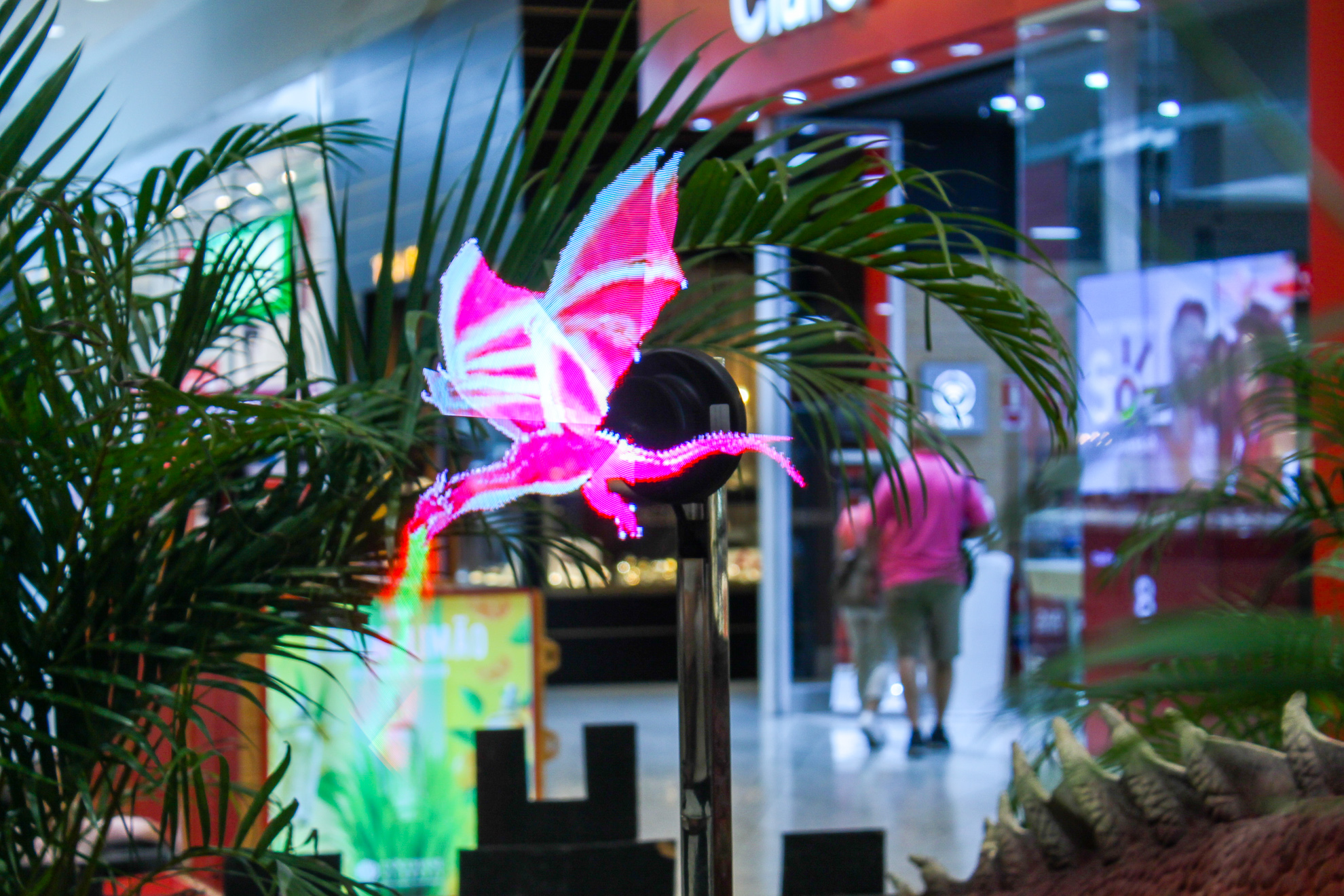 Almeida Junior promove ação holográfica inédita no Sul do Brasil
